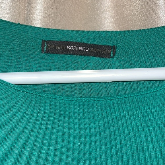 Soprano Body Con Long Sleeved Color Block Dress - Picture 3 of 4